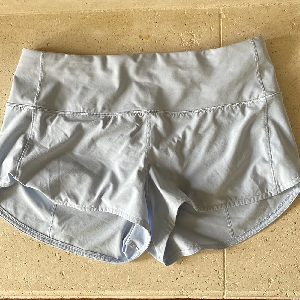 Lululemon Speed Up 2.5” Short Light Blue